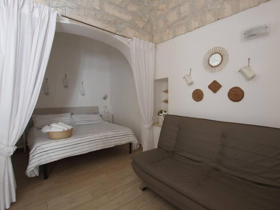 Antica Dimora Giusy Villa ออสตูนี ภายนอก รูปภาพ