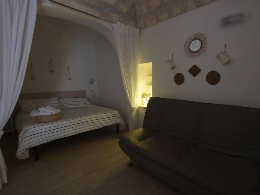 Antica Dimora Giusy Villa ออสตูนี ภายนอก รูปภาพ